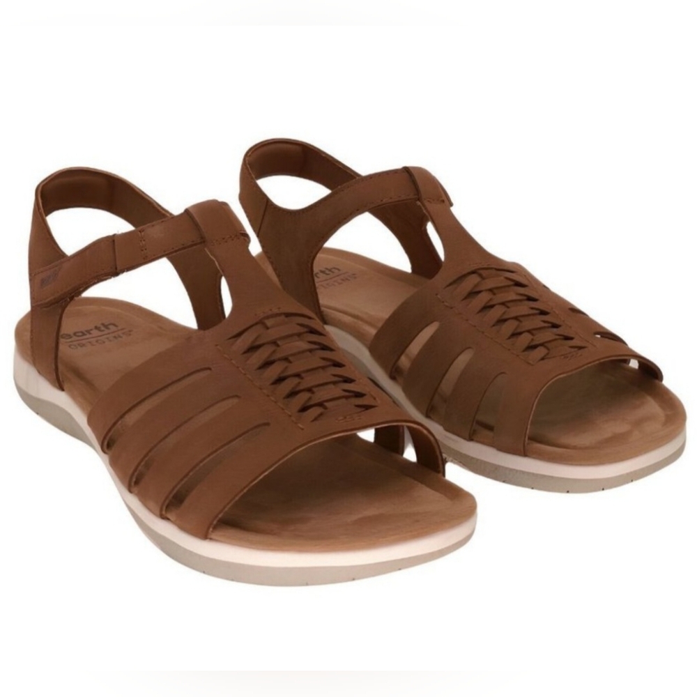 Women's 11M Earth Origins Beige Sandals